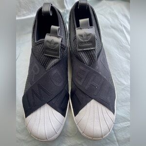Adidas Superstar Slip On - Black/White - W size 9